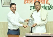मुख्यमंत्री विष्णु देव साय से एसईसीएल के सीएमडी हरीश दुहन ने की सौजन्य भेंट