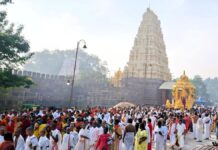 Two Srisailam temple staff suspended for ‘negligence’