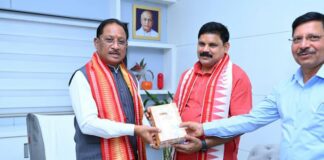 कोयला एवं खान राज्य मंत्री सतीश चन्द्र दुबे ने छत्तीसगढ़ के CM विष्णुदेव साय से की भेंट