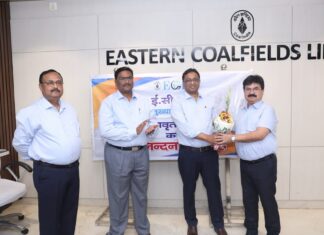 ECL Bids farewell to GM Rajesh Kumar Pandey on his Superannuation