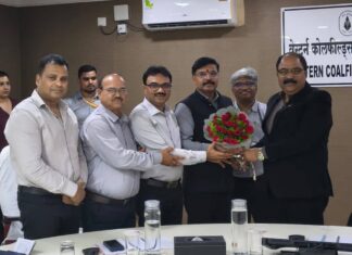 WCL : बीएमएस यूनियन ने सीएमडी के साथ किया संवाद, श्रमिकों की ज्वलंत समस्याओं पर हुई चर्चा