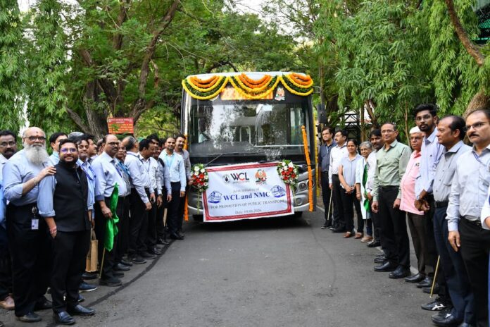 photo bus service - 09.06.2026