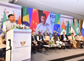BRICS मंच से श्रमिकों के लिए भारत का बड़ा संदेश: “तकनीक नहीं, इंसान होगा विकास का केंद्र”