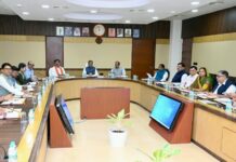 38 की उम्र में नहीं रुकेगा करियर! साय कैबिनेट ने सरकारी कर्मचारियों को दी 45 वर्ष तक आवेदन की राहत