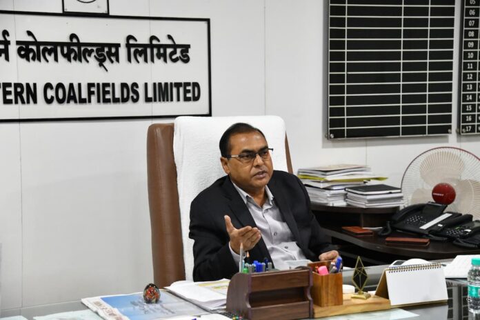 Photo - Review meeting regarding special campaign 6.0