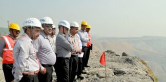 कोल इंडिया चेयरमैन ने कुसमुंडा में खनन बाधाओं का लिया जायजा, समाधान और कार्ययोजना पर चर्चा
